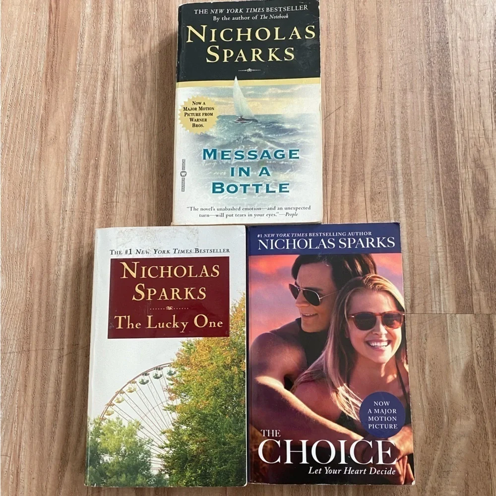 Bundle of Three Nicholas Sparks Books - Picture 1 of 8